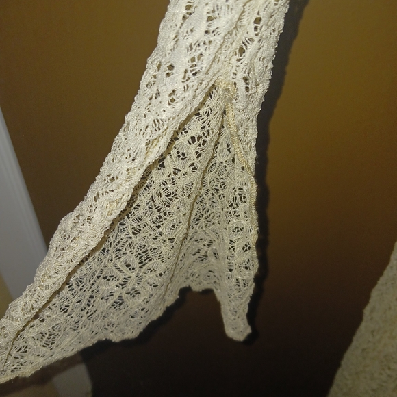 AKIRA Cream Lace Maxidress - Picture 3 of 5